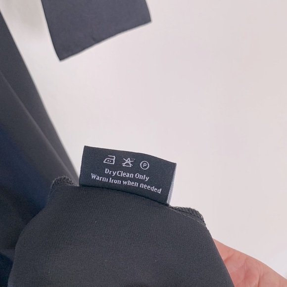 we are LEONE Black Silk Robe - Picture 8 of 12